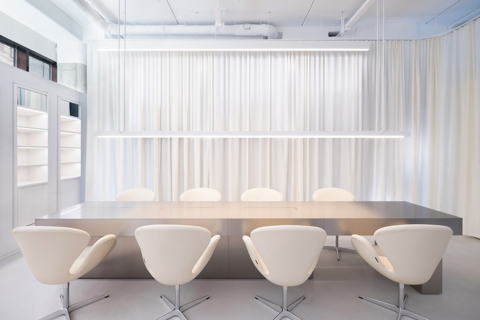 zalando beauty station by batek architekten
