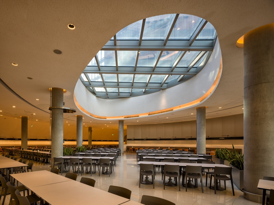 garanti bank by era architects