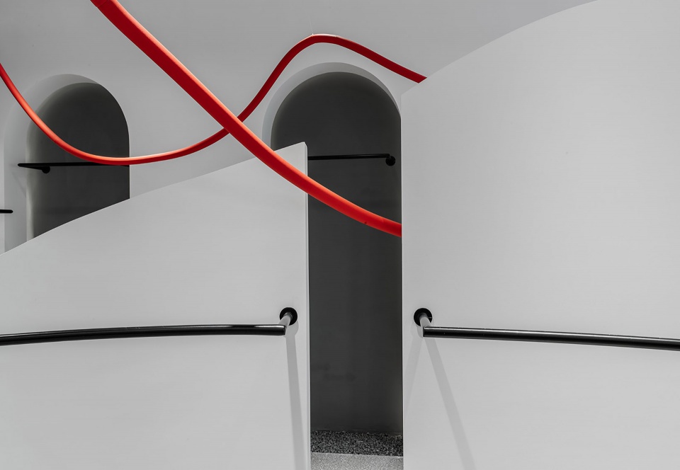 showni by u guide space design atelier