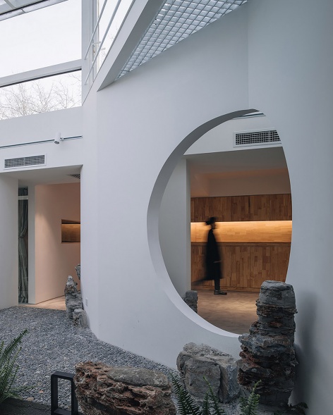phoenix tree garden by atelier zz