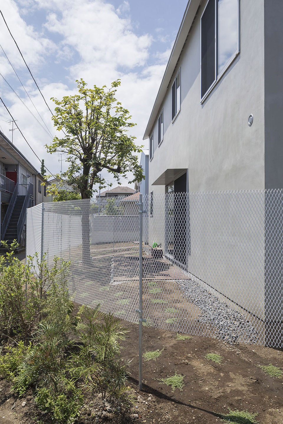 house in hakuraku by tato architects