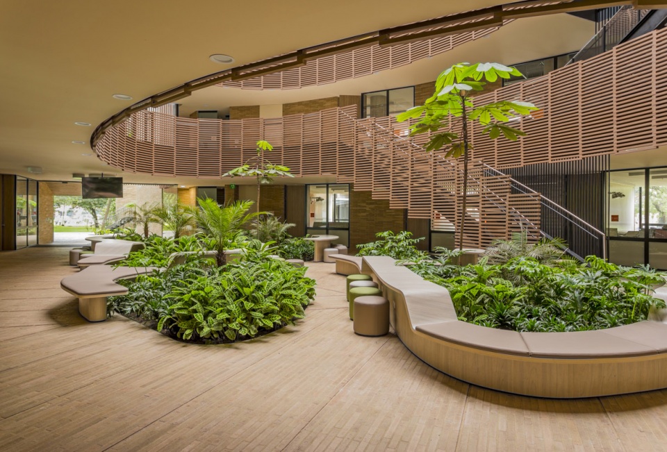 eureka centre by taller de arquitectura de bogota