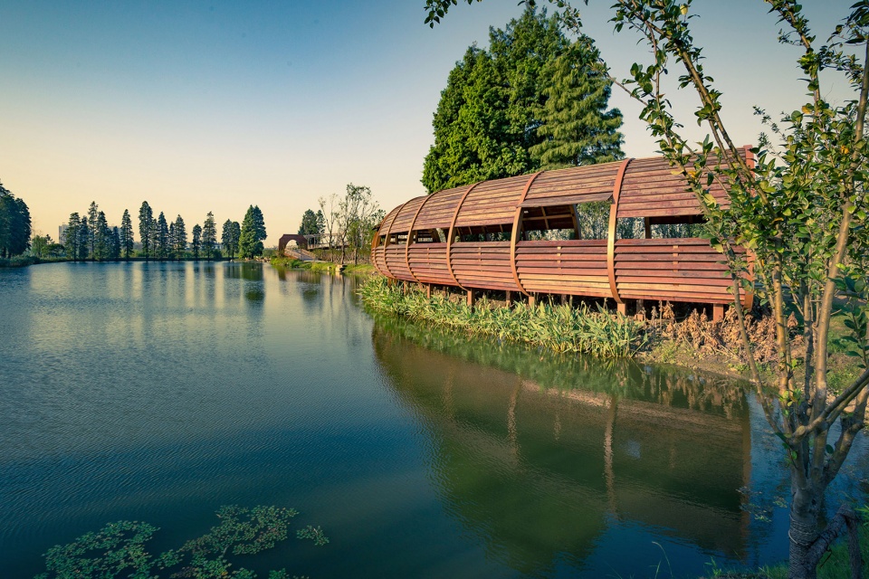 yangzhou canal sanwan scenic area china by igreendesign