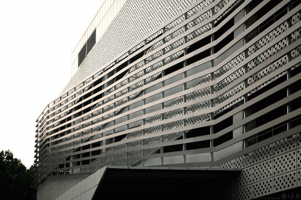 dobongsan car park by jk ar