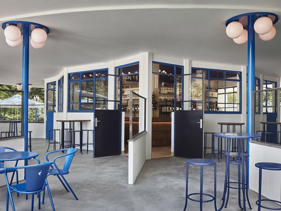 blauwe theehuis by studio modijefsky