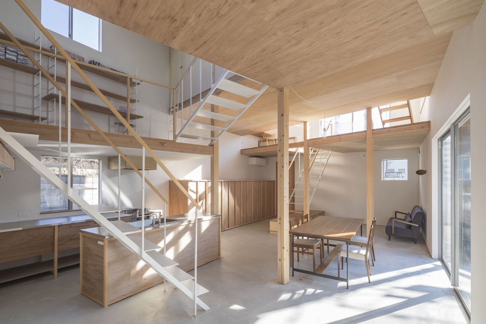 house in hakuraku by tato architects