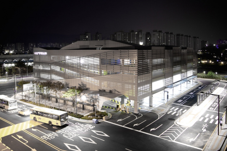 dobongsan car park by jk ar