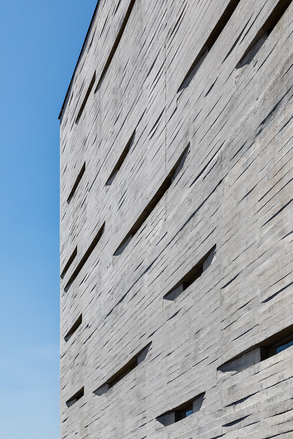 afinia olivar by michan architecture
