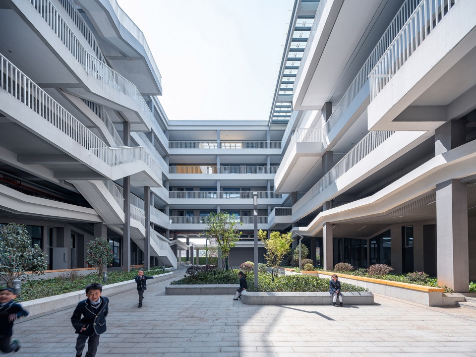 yiwu foreign languages school china by lycs architecture