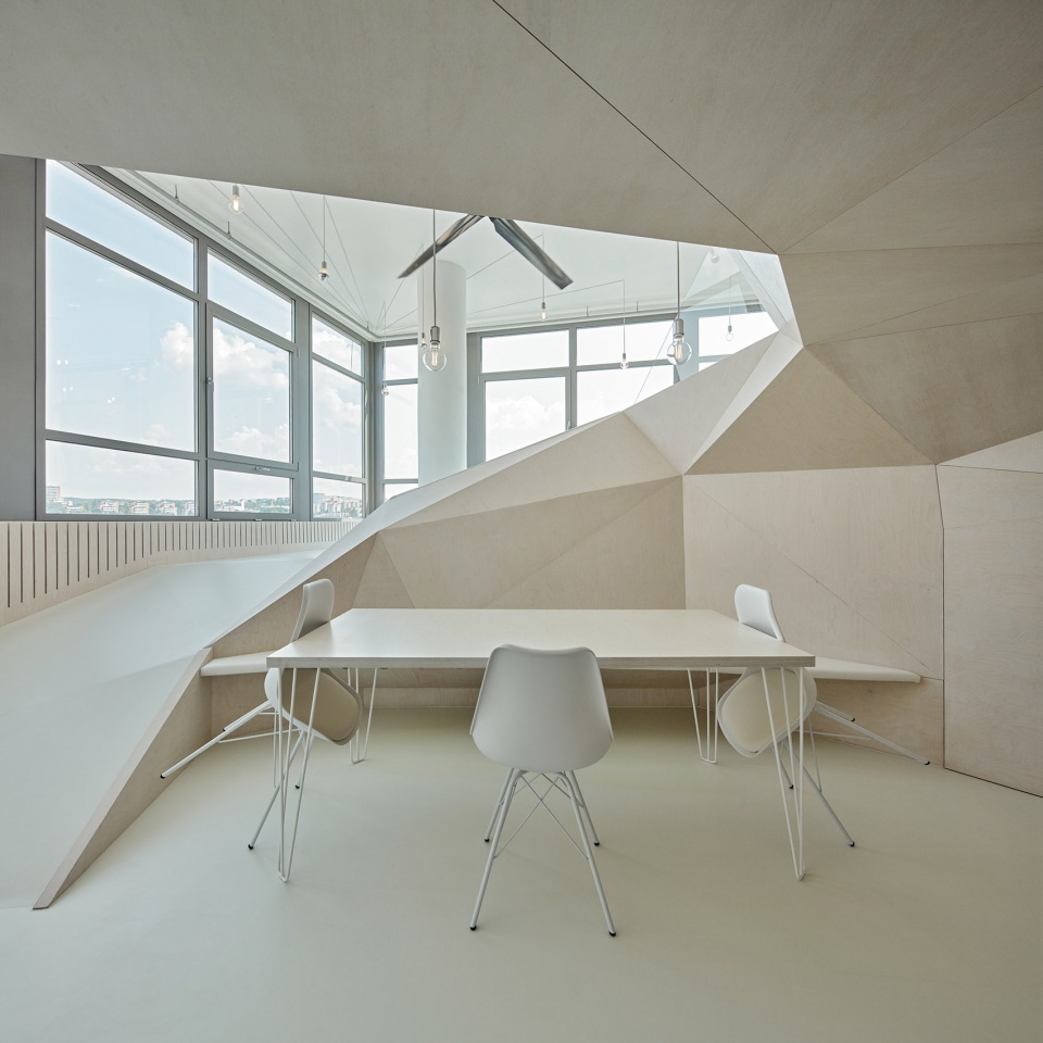 loft 32 zlin by petrjandabrainwork