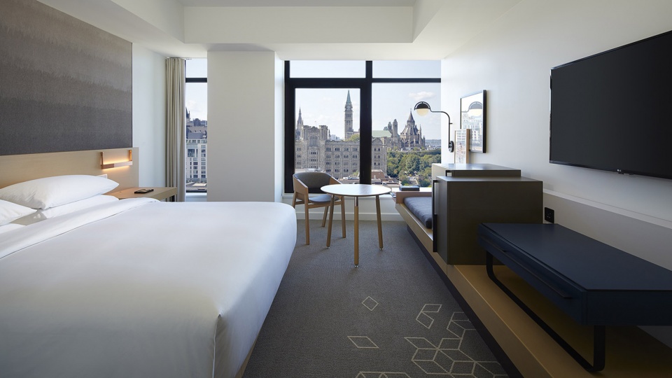 andaz hotel by neuf architects