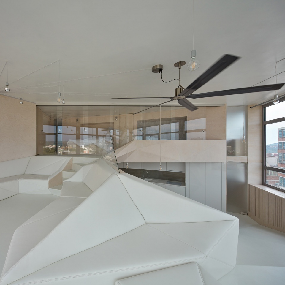 loft 32 zlin by petrjandabrainwork