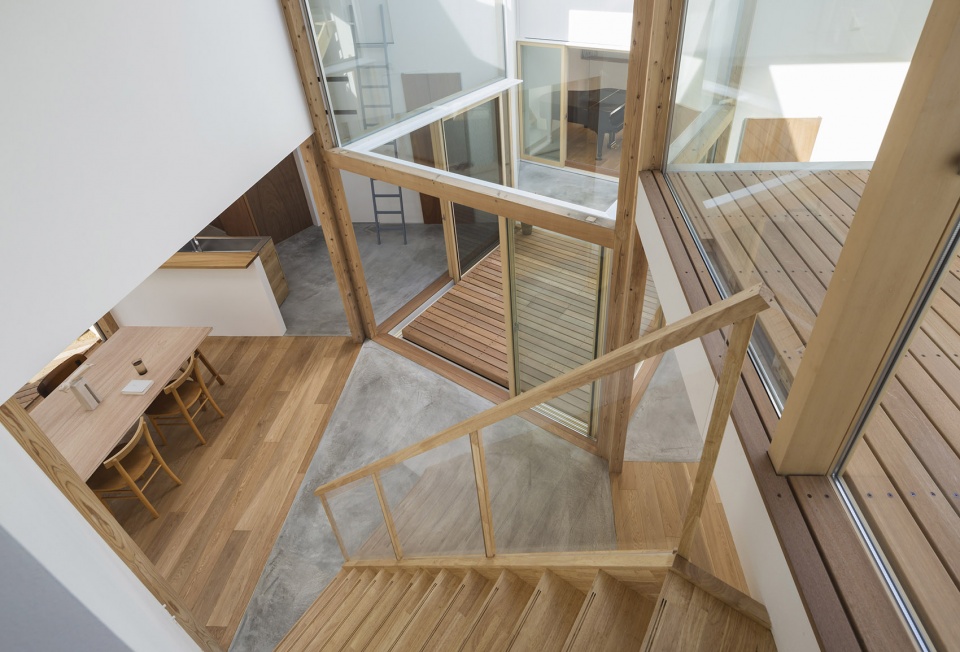 house in hokusetsu by tato architects