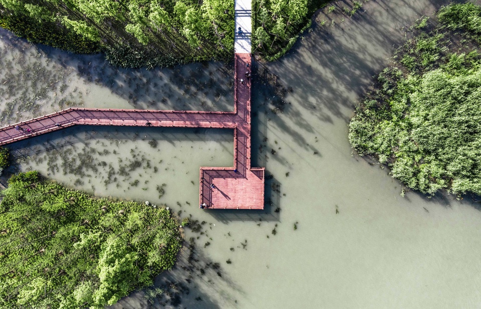 yangzhou canal sanwan scenic area china by igreendesign