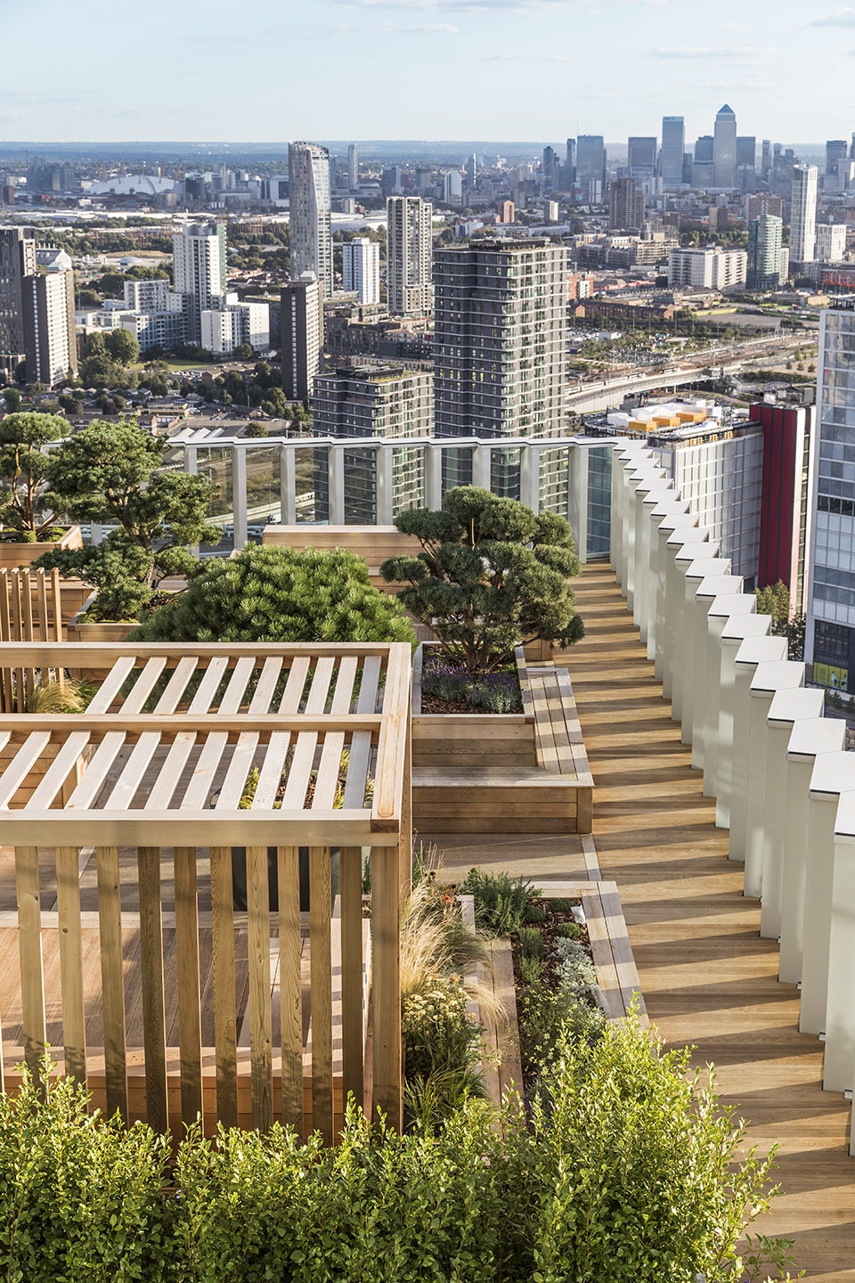 manhattan loft gardens by som