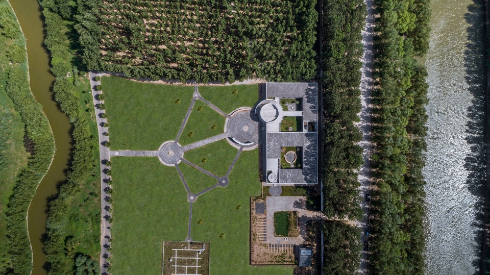 meteorological center of wei county china by beijing guanyi urban architectural design