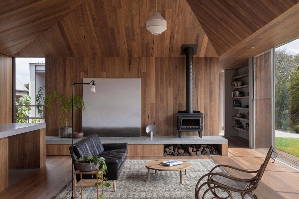 point lonsdale house by edition office
