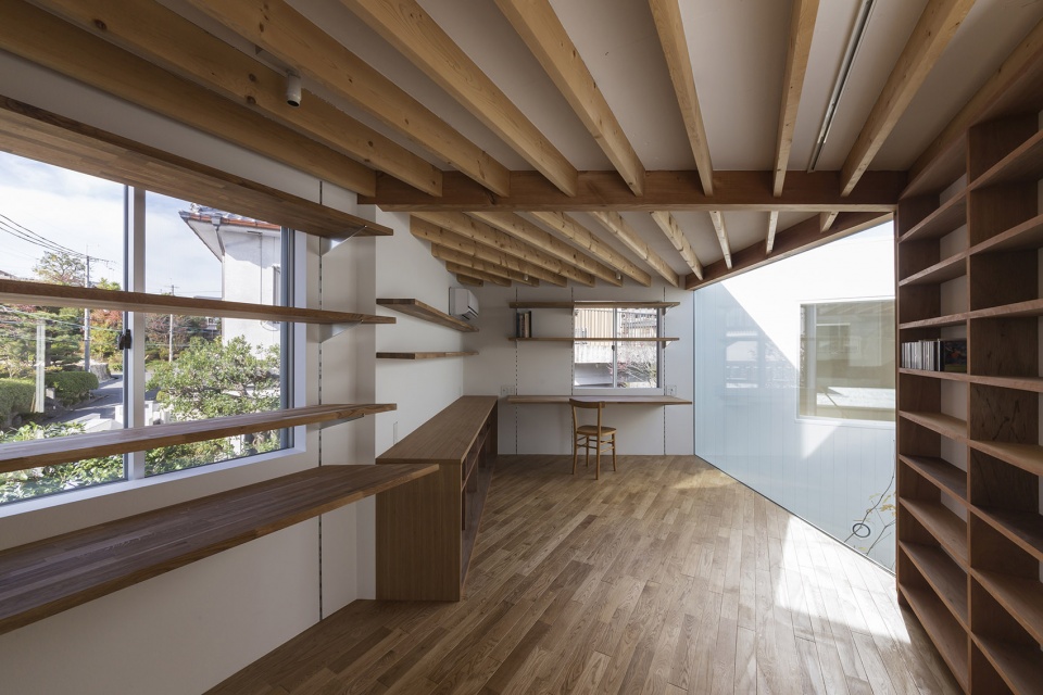 house in hokusetsu by tato architects