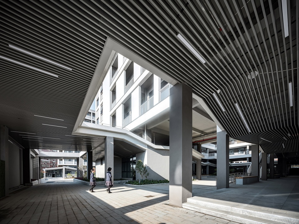 yiwu foreign languages school china by lycs architecture