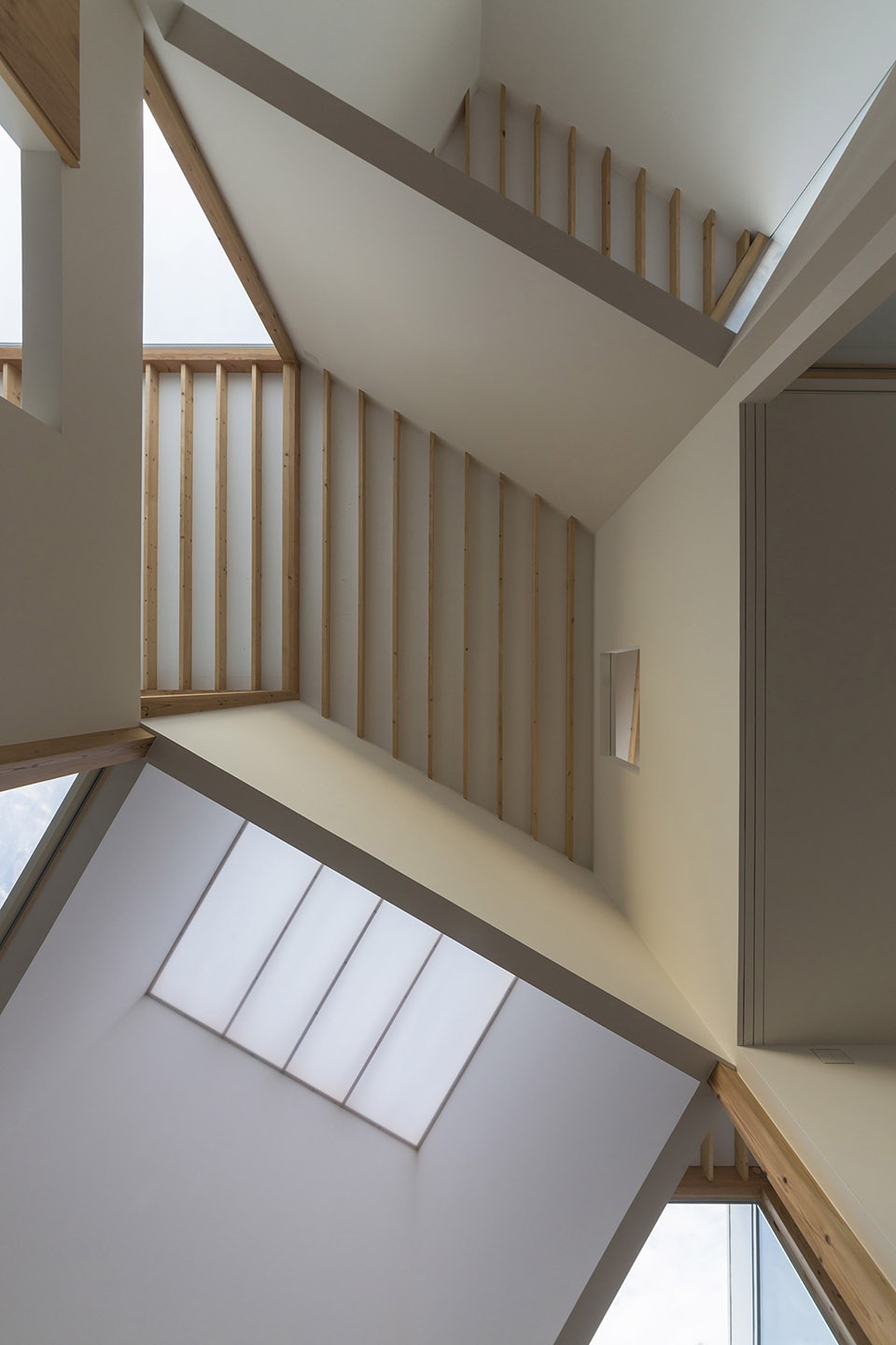 house in hokusetsu by tato architects