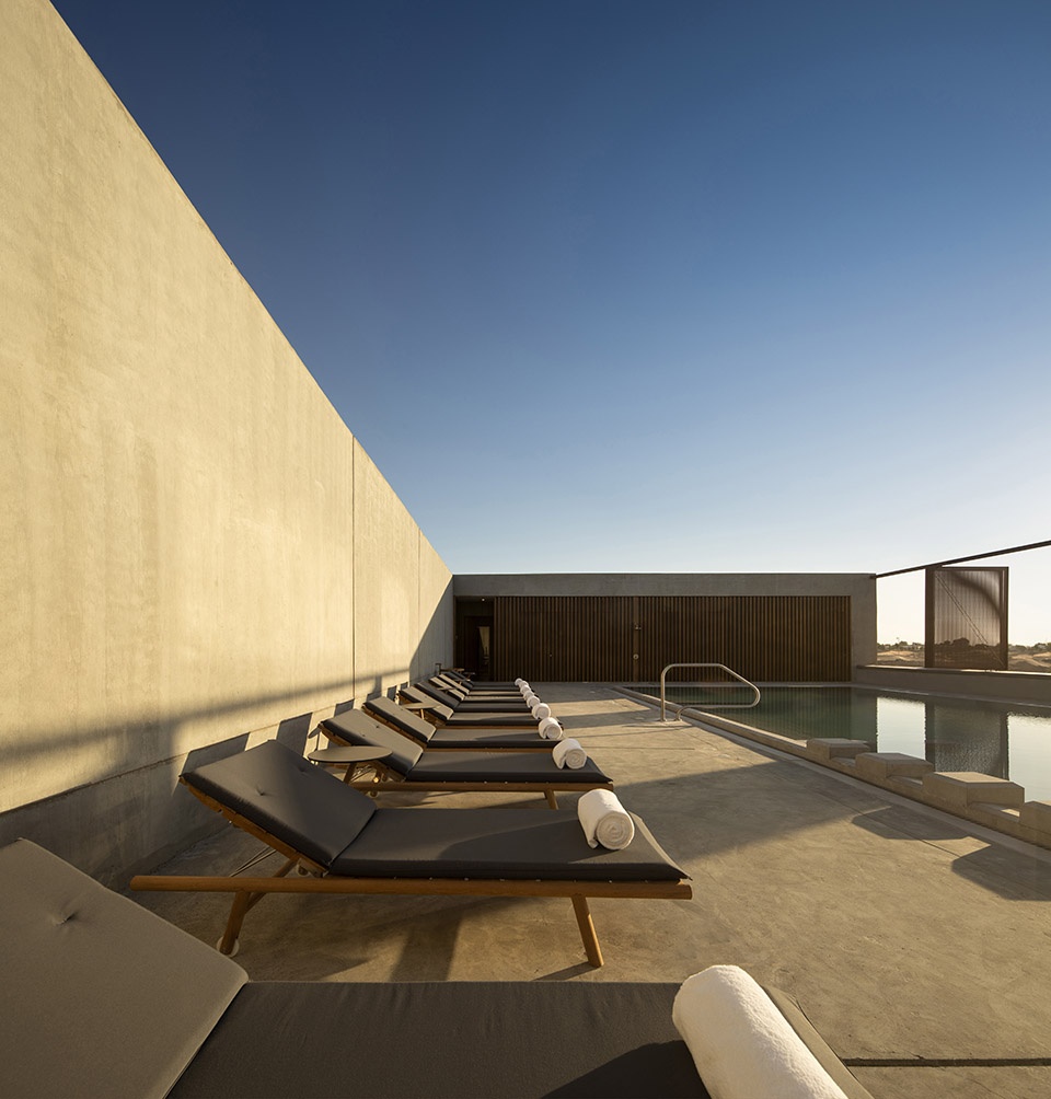 al faya lodge by anarchitect