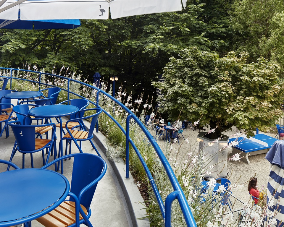 blauwe theehuis by studio modijefsky