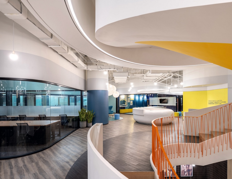 soho 3q wujiaochang in shanghai china by ippolito fleitz group identity architects