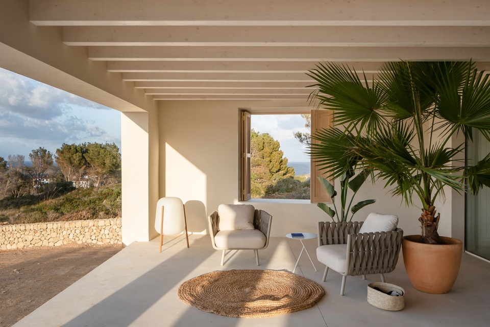 stone house by nomo studio
