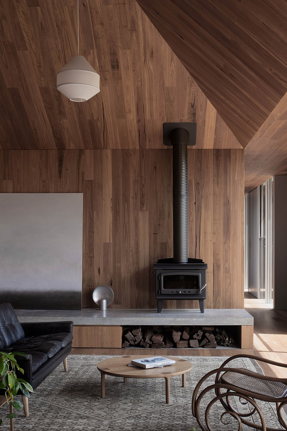 point lonsdale house by edition office