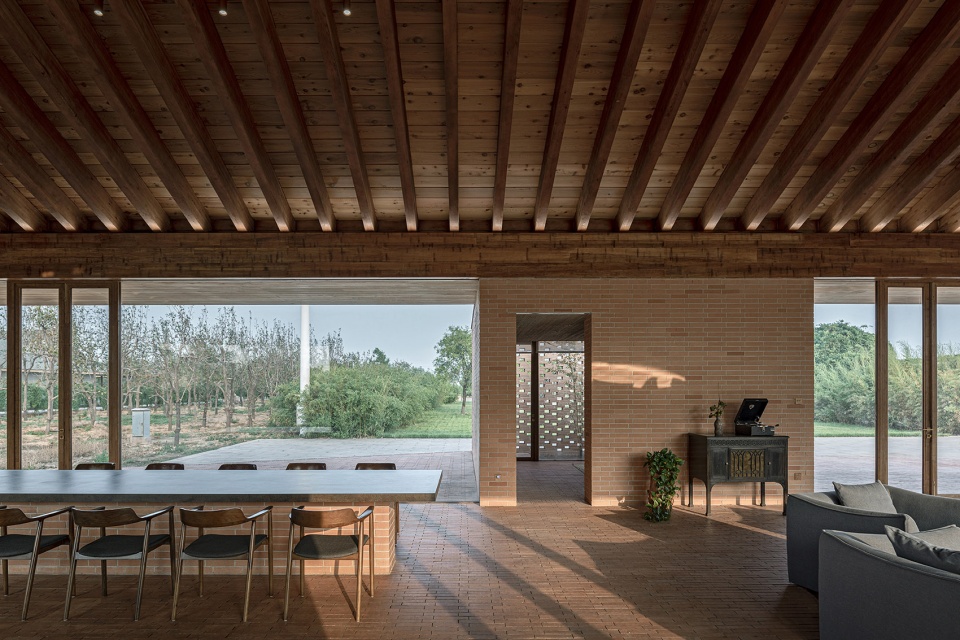 courtyard villa in tangshan china by archstudio