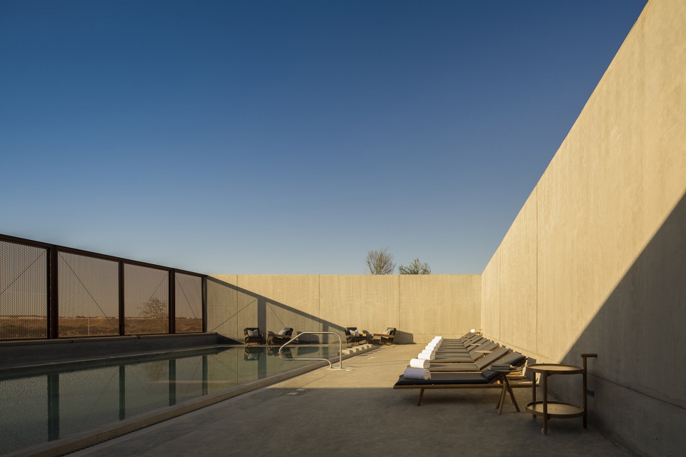al faya lodge by anarchitect