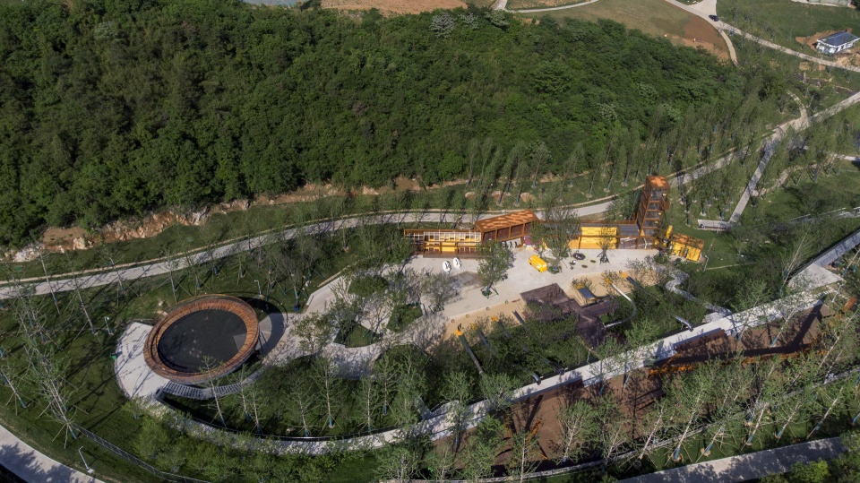 nanjing tangshan quarry park china by zt studio