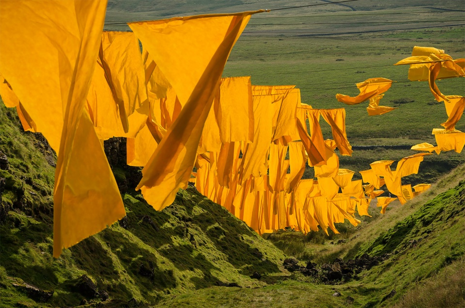 hush by steve messam