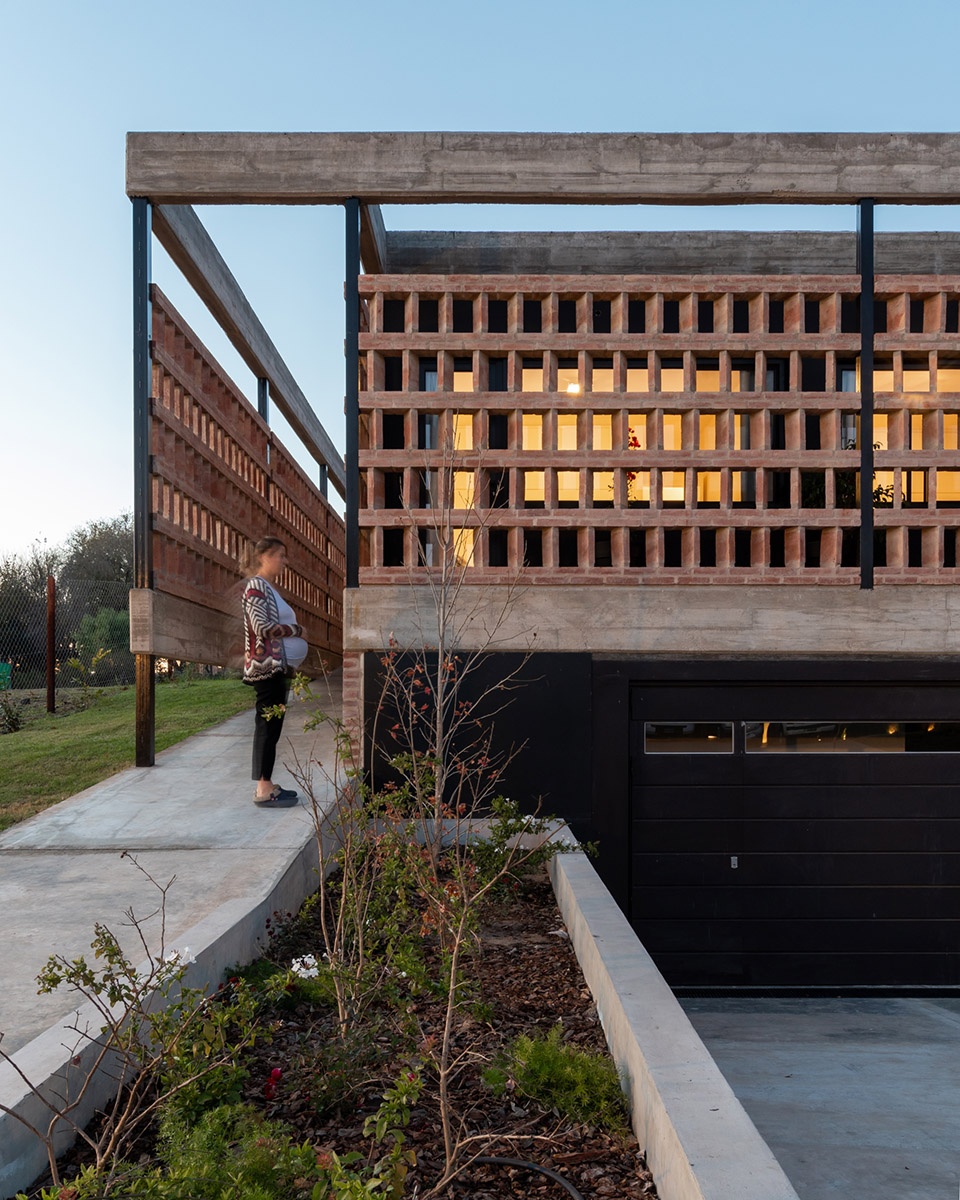 CASA LLV by FLV Arquitectura