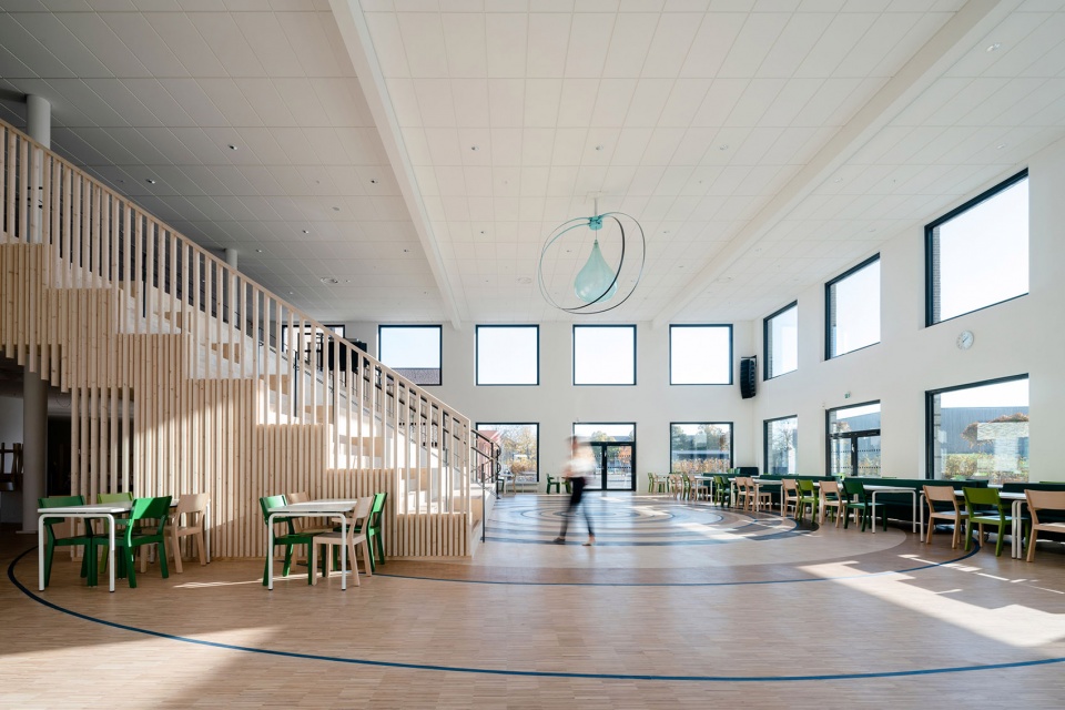 new tiunda school by c f moller architects