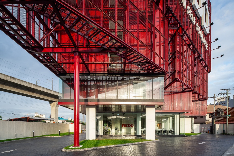 REDD Premium Self Storage by OPENBOX ARCHITECTS