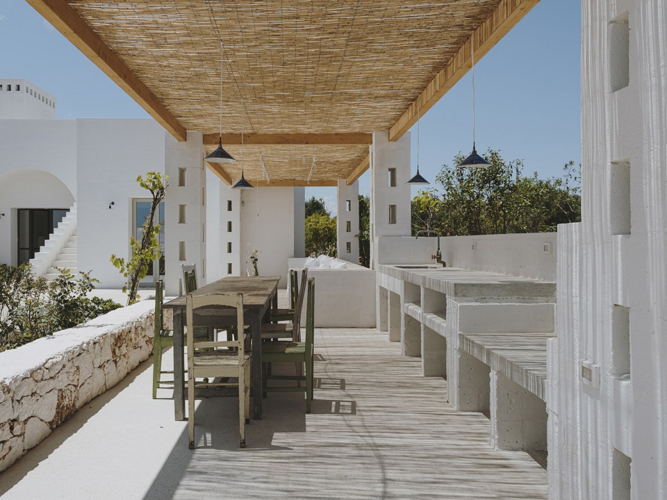 villa cardo by studio andrew trotter