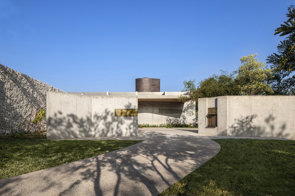 cheetah plains game lodge by arrcc