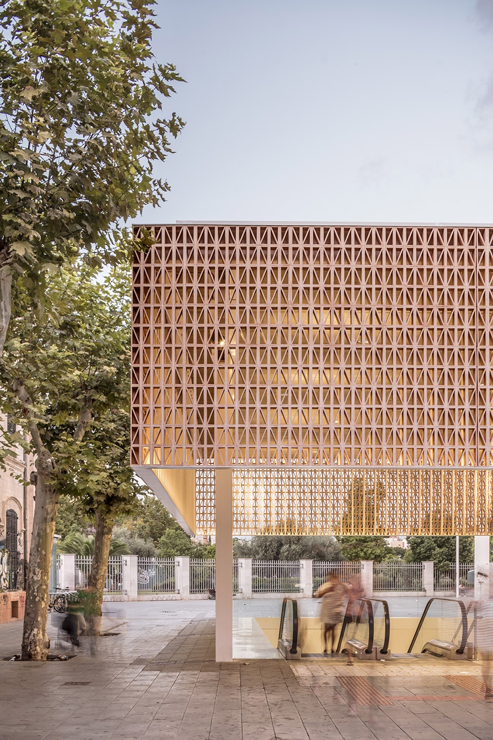 new entrance to the palma intermodal station by arquitecto mallorca joan miquel segui