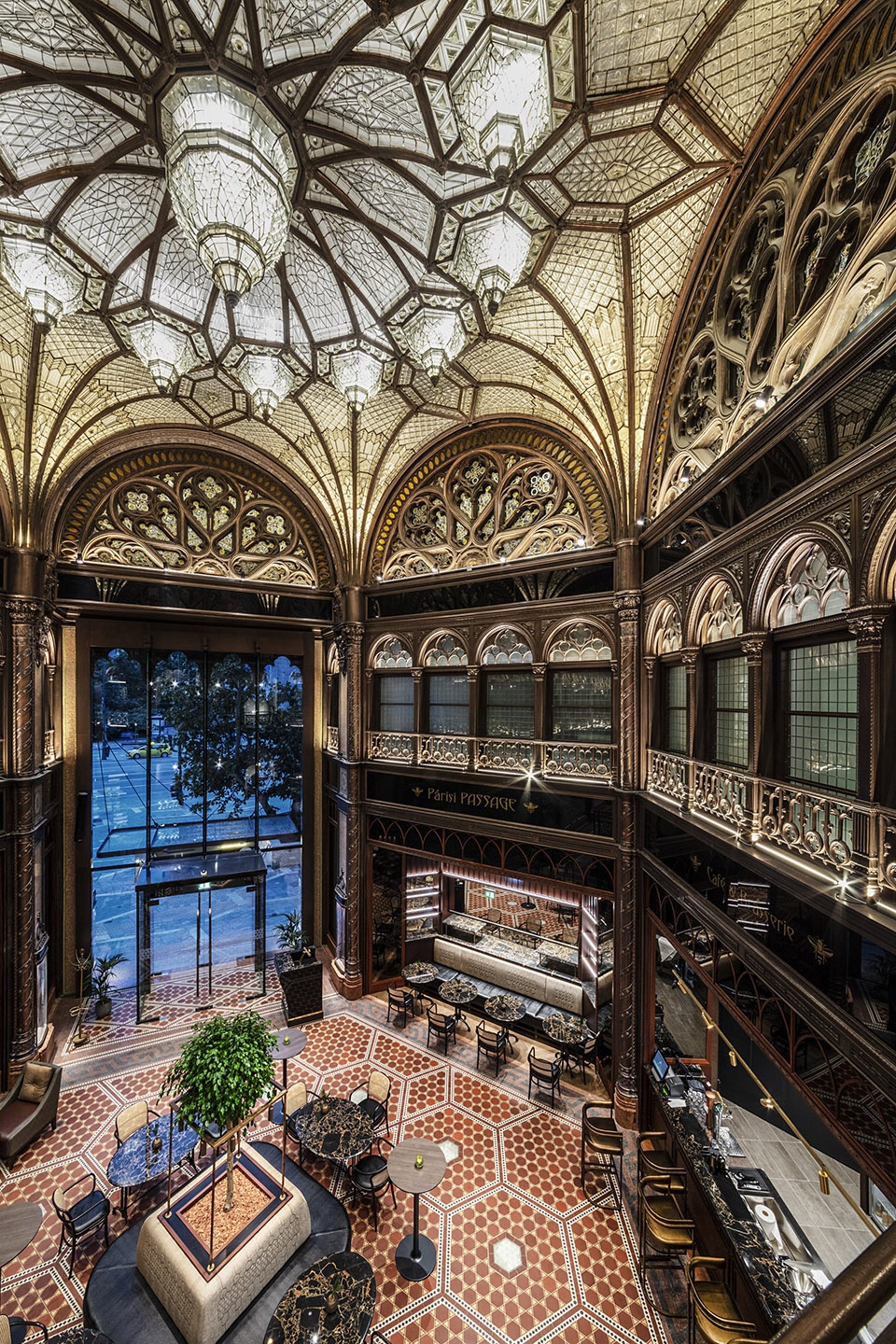 Paris Court Renovation by KROKIARCHIKON