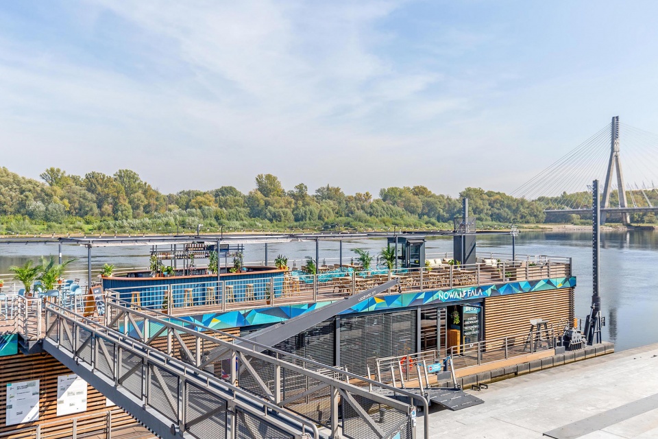 new wave harbour by five cell architects