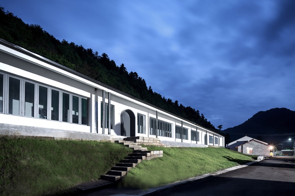 ekato meter cafeteria china by studio qi