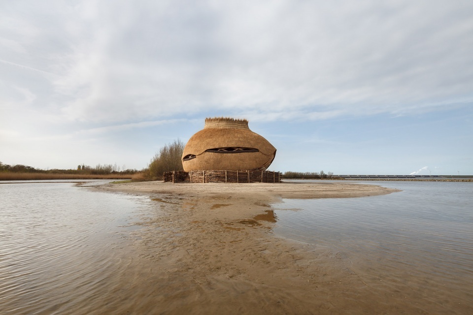 t ij by road architecten and rau architecten 960x640