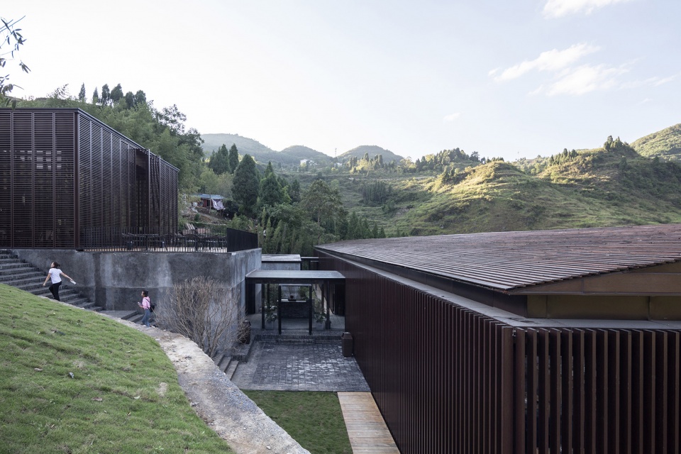 mountain restaurant bar china by zjjz