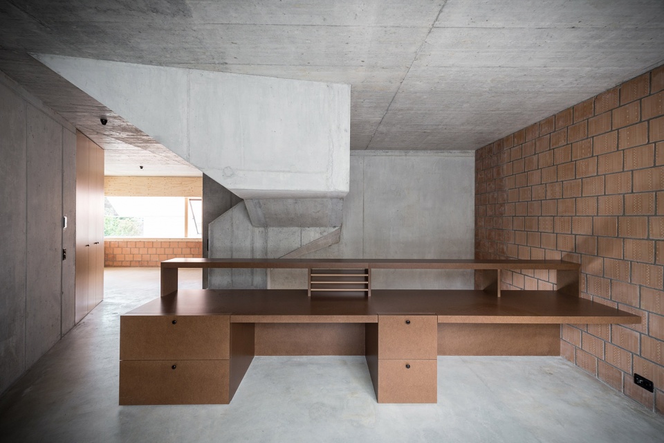 house alder by andreas fuhrimann gabrielle hachler architects