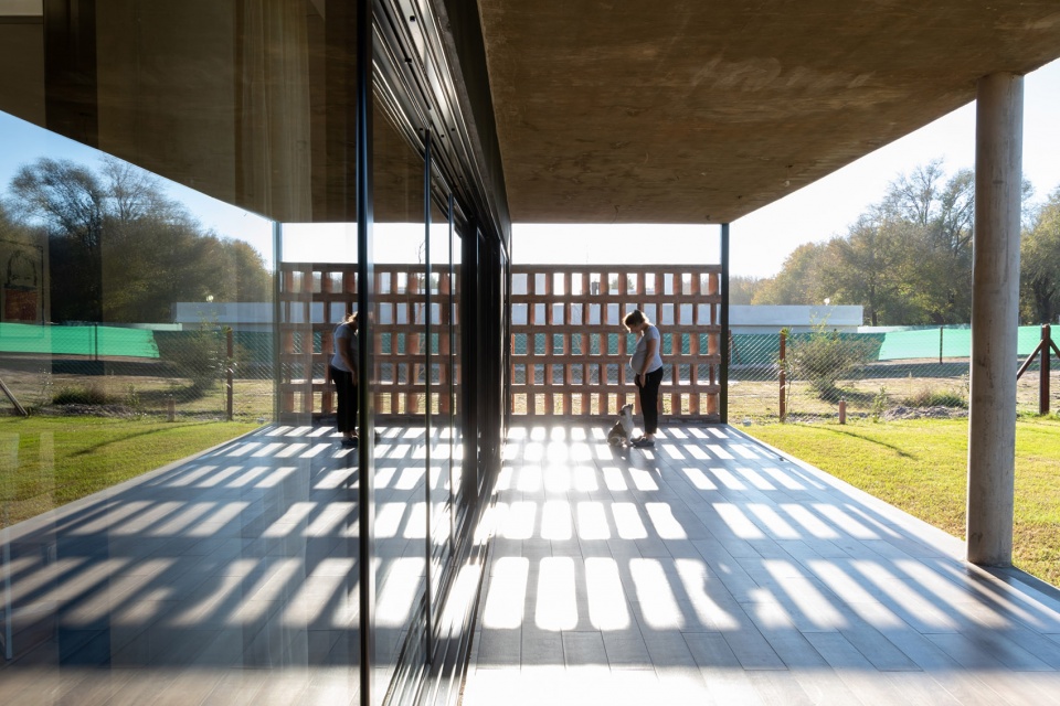 CASA LLV by FLV Arquitectura