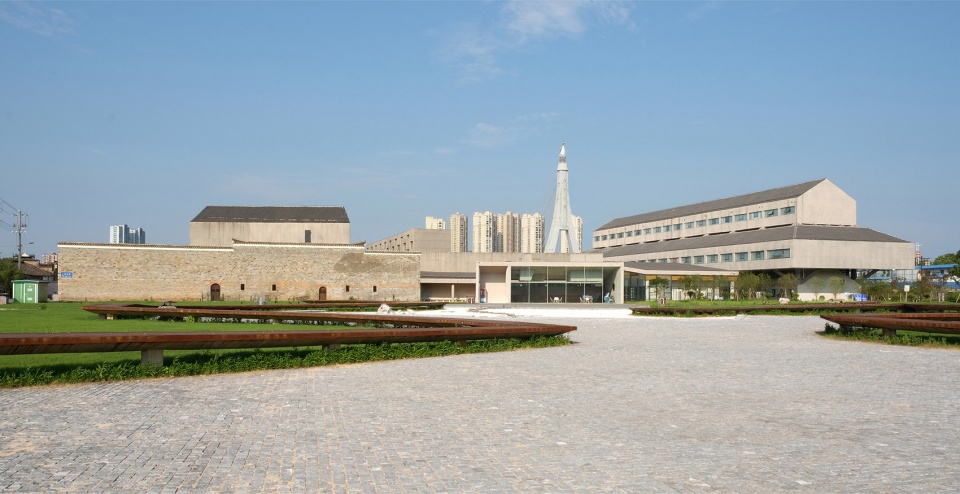 service center of peony performance park china by beyond time architects china architecture design research group no3 architecture depart...