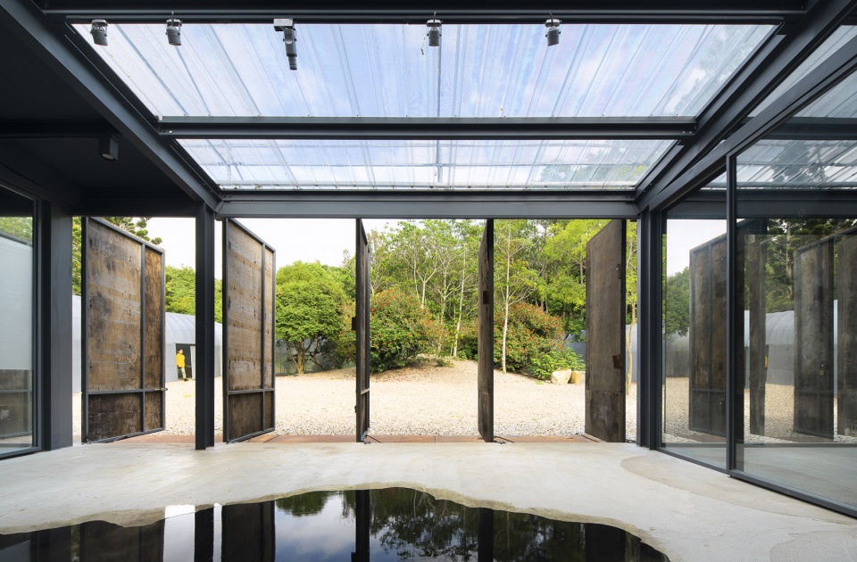 forest big by divooe zein architects