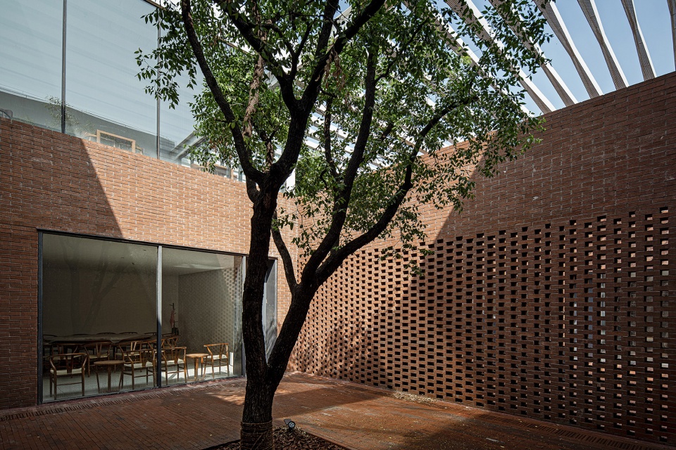 dingshi logistics office building china by archstudio