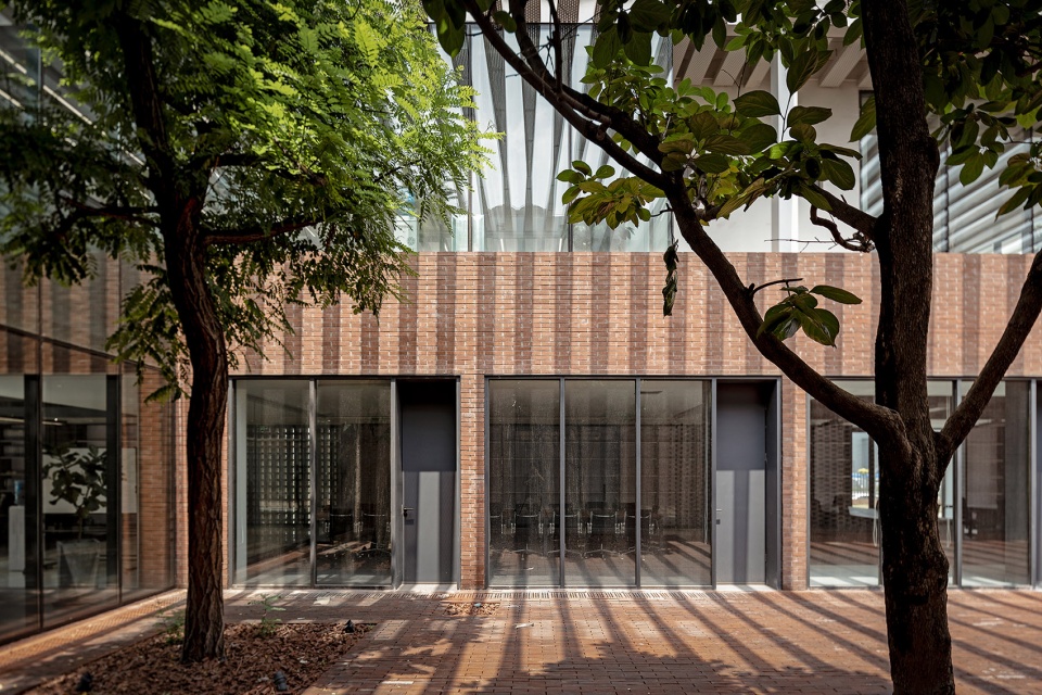 dingshi logistics office building china by archstudio